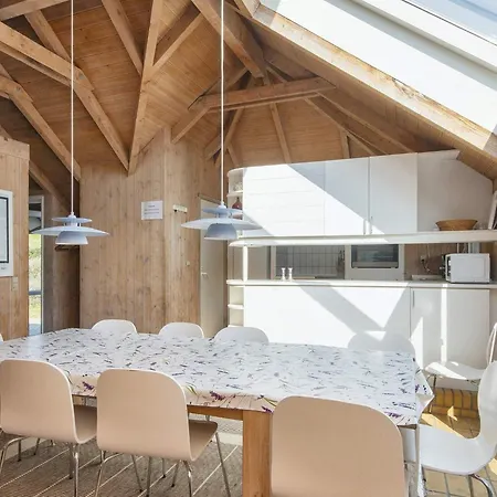 Casa vacanze 12 Person Holiday In Hvide Sande Havrvig