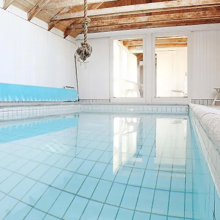 Casa vacanze 12 Person Holiday In Hvide Sande